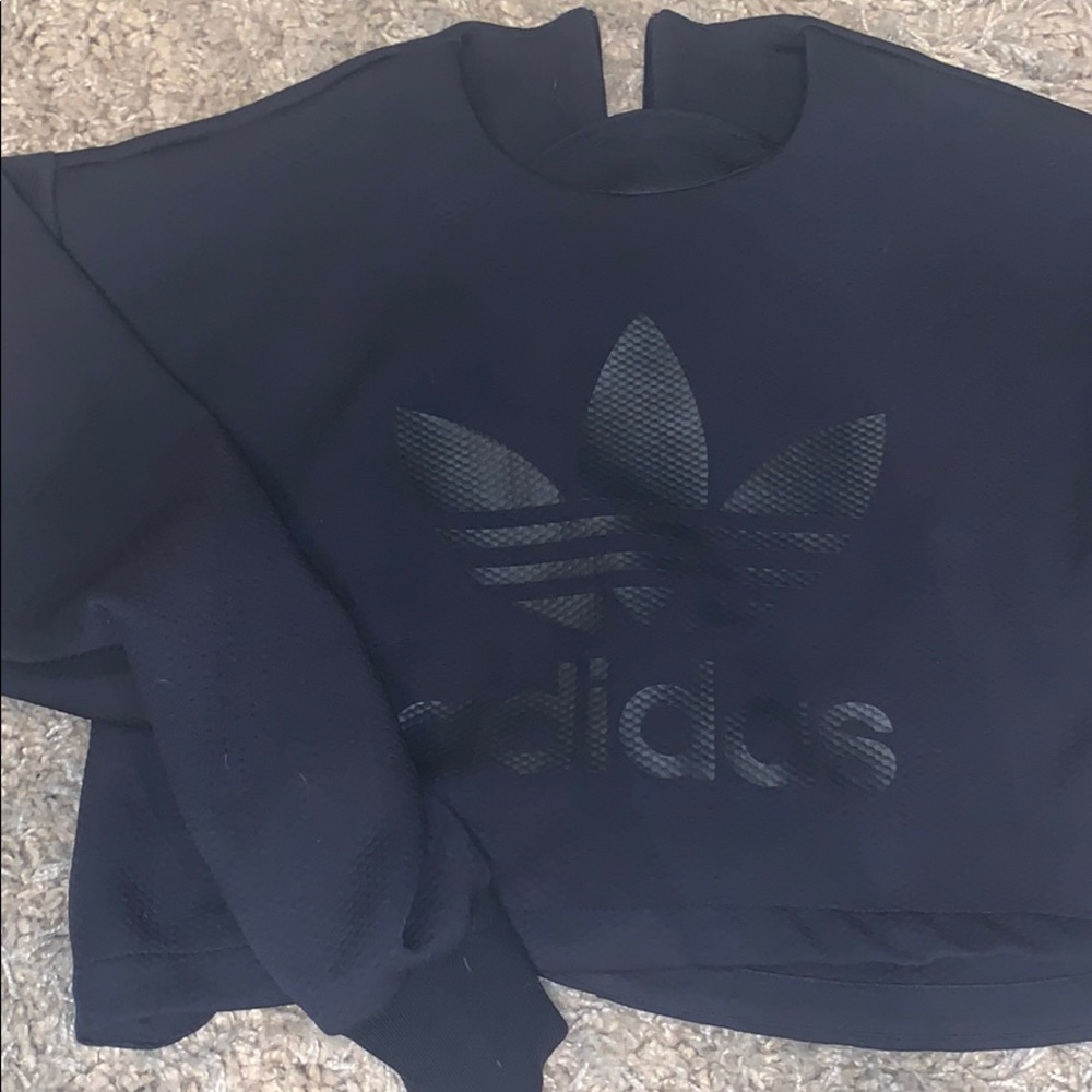 Adidas top
